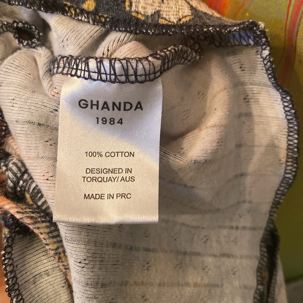 GHANDA Orange & Yellow Retro Hippie 60s 70s look Floral Ruched Crop Top - Picture 11 of 11